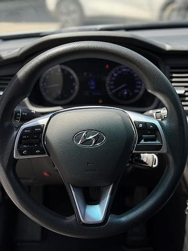 Транспорт: Hyundai Sonata: 2019 г., 2 л, Автомат, Газ, Седан — 9