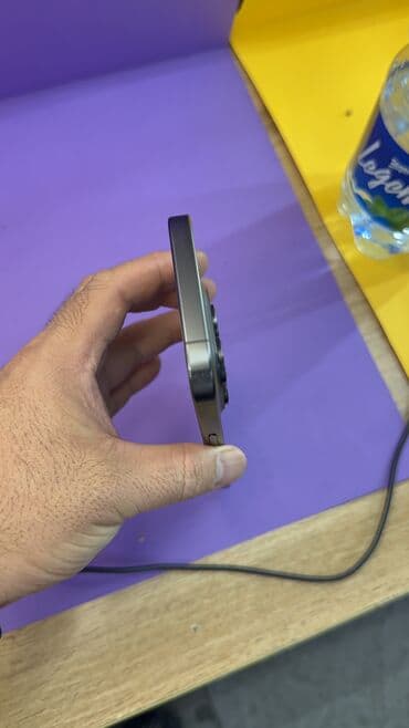 Ковролин: IPhone 15 Pro, Б/у, 256 ГБ, 85 % — 3