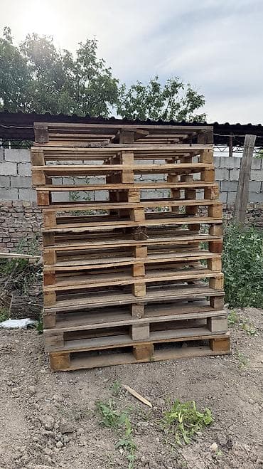 Продажа палет 
Прочные и надежные 
Размер 120 на 80 см 
Выгодная цена
