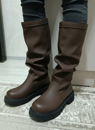 сапоги из натурального меха и кожи: Продаю сапоги деми,обувала пол часа,размер 40й, купила за 2500 отдам — 1