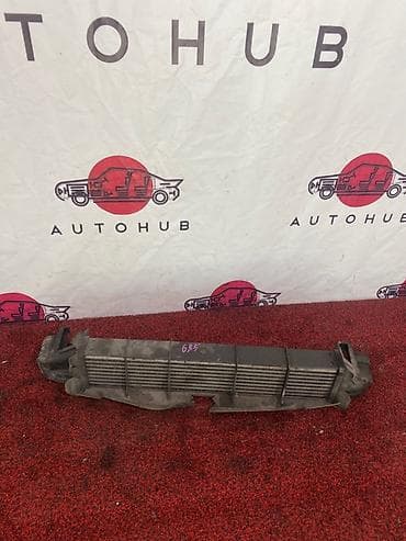 Автохимия: Интеркулер Mercedes-Benz C-CLASS 203 2.2 CDI (б/у) — 1