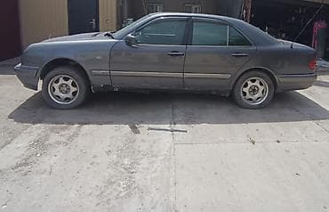 Mercedes-Benz E-Class: 1996 г., 3.2 л, Автомат, Бензин, Седан
