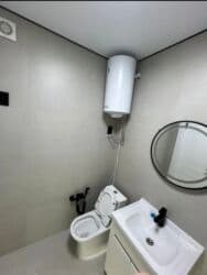 продаю или меняю на: 1 комната, 40 м², Элитка — 5