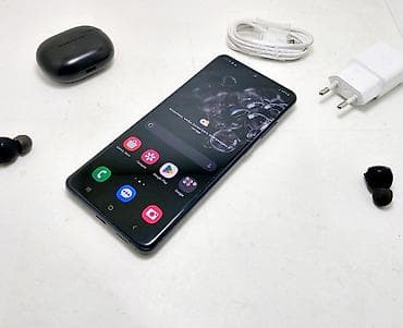 с 9: Samsung Galaxy S20 Ultra, Б/у, 128 ГБ, цвет - Черный, 1 SIM, 2 SIM — 3