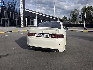 есть варианты: Honda Accord: 2003 г., 2.4 л, Автомат, Бензин, Седан — 5
