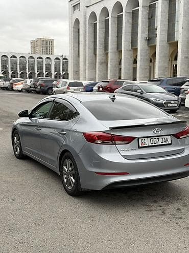 Hyundai Elantra: 2016 г., 2 л, Автомат, Бензин, Седан — 2