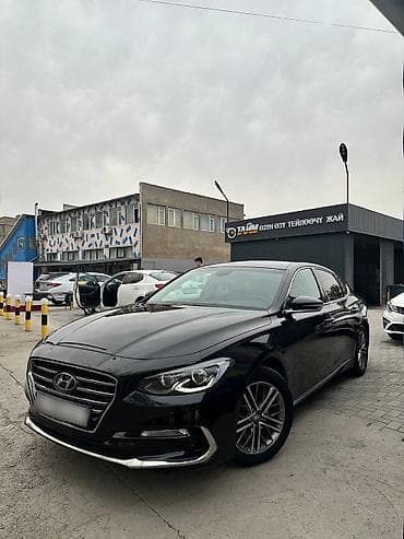 infinity fx35: Hyundai Grandeur: 2017 г., 3 л, Автомат, Газ, Седан — 10