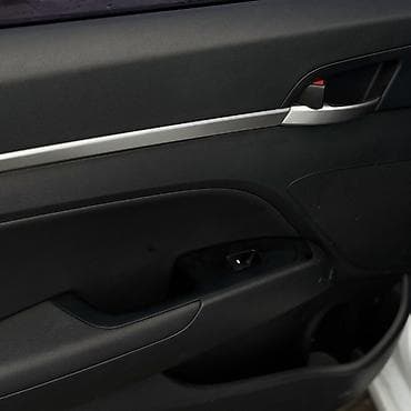 күзгү: Hyundai Avante: 2019 г., Автомат, Бензин, Седан — 3