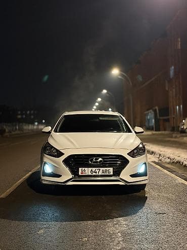 Hyundai Sonata: 2018 г., 0.2 л, Автомат, Газ, Седан