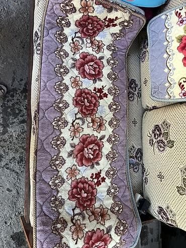 накидки для дивана: Комплект мягких накидок на диван/кресла с цветочным узором. Описание — 2