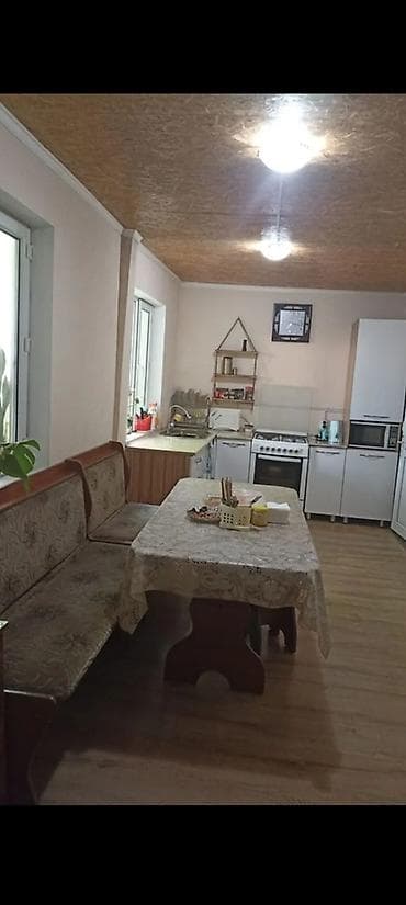дом в карабалта: 66 м², 4 комнаты, Парковка, Забор, огорожен — 3