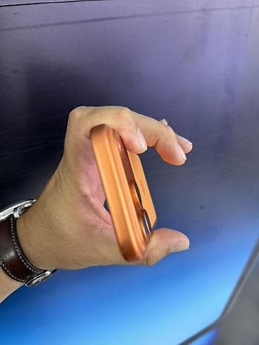 ас 3: IPhone 17 Pro, Колдонулган, 256 ГБ, Ток сары — 8