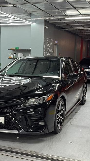 дисп: Toyota Camry: 2018 г., 2.5 л, Автомат, Бензин, Седан — 9
