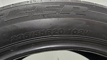 20: Комплект летних шин Bridgestone — 4 штуки. 235/55/20 Б/У Состояние — 7