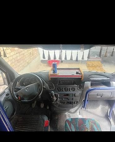 Унаа: Mercedes-Benz Спринтер: 2004 г., 2.2 л, Кол менен иштөөчү, Дизель, Бус — 2