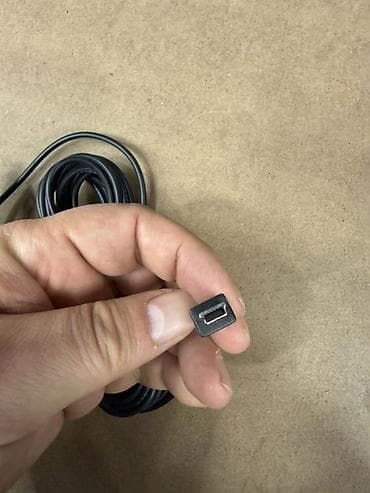 psp info: Автомобильные зарядные устройства от прикуривателя (12–24 В) с длинным — 2