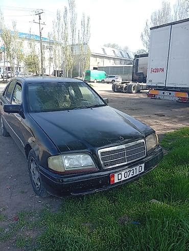 токмок кун чыгыш: Mercedes-Benz C-Class: 1994 г., 1.8 л, Кол менен иштөөчү, Газ, Седан — 3