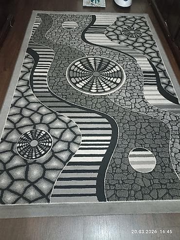 Төшөктөр: Килем Колдонулган — 1