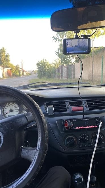 600 кубовый мотоцикл: Mitsubishi Lancer: 2005 г., 1.6 л, Механика, Бензин, Седан — 3