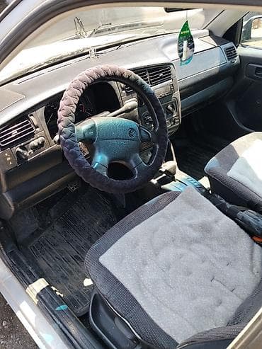 roewe rx5: Volkswagen Golf: 1995 г., 2 л, Бензин — 2