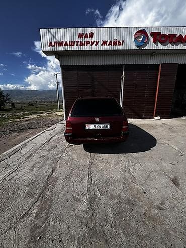 тойота ист запчасти бишкек: Volkswagen Golf: 1993 г., 1.8 л, Кол менен иштөөчү, Бензин, Универсал — 2