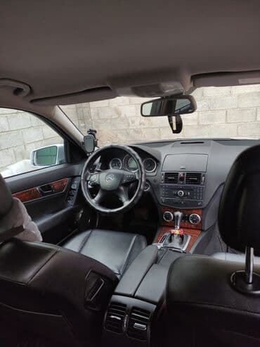 купить резину на 19 бу: Mercedes-Benz C-Class: 2008 г., 1.8 л, Автомат, Бензин, Седан — 7