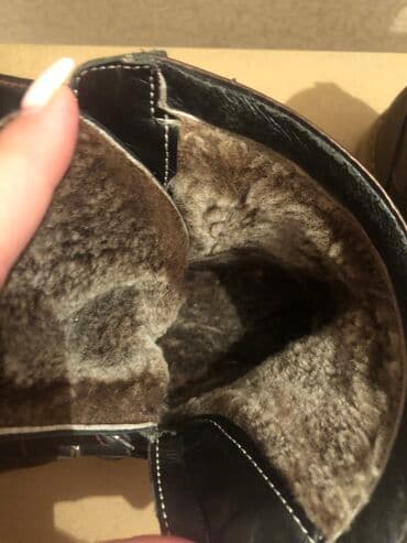 сапоги зимние женские натуральная кожа натуральный мех распродажа: Срочно продаётся зимняя ортопедическая зимняя обувь .Отдаем за 2500 — 6