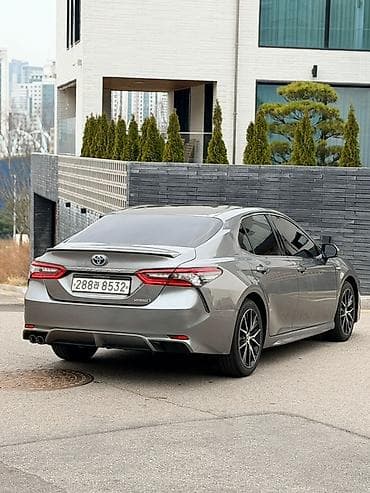 lexus gs: Toyota Camry: 2022 г., 2.5 л, Автомат, Гибрид, Седан — 6