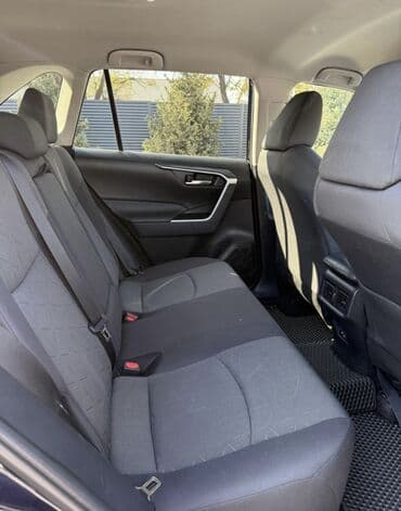 купить тойоту альфард в рассрочку в бишкеке: Toyota RAV4: 2021 г., 2.5 л, Автомат, Бензиновая, Кроссовер — 7