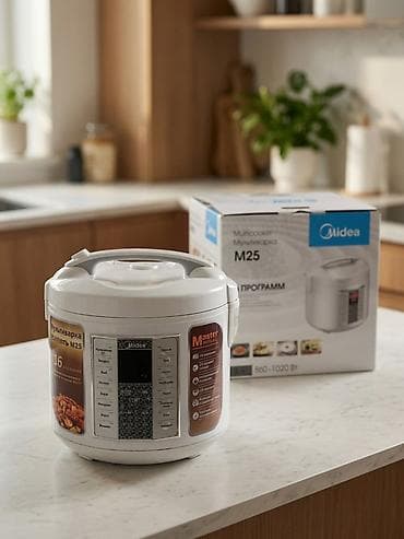 Мультиварка Midea M25 - Объем чаши: 5 л - Мощность: 860–1020 Вт -
