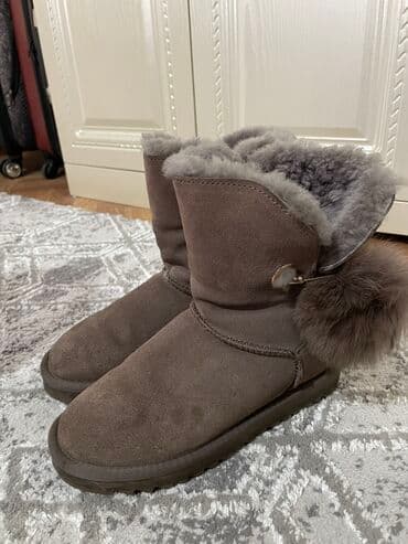 Угги 35 размер 1500с очень теплые из натуральной замши