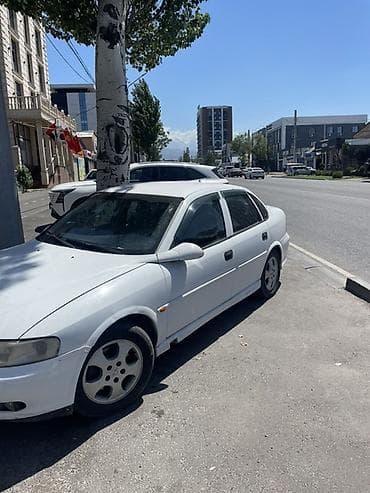 Opel Vectra: 2000 г., 1.8 л, Автомат, Бензин, Седан — 1