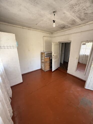 Дома: 100 м², 2 комнаты, Парковка — 7