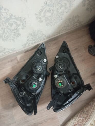 Компрессоры для авто: GX470 Lexus Фары левая -12000сом фара правая -9000сом Фара правая — 6