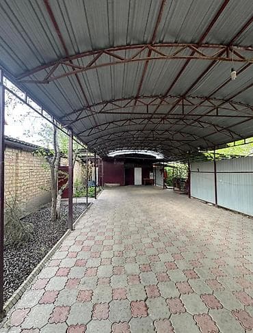 продаю гараж бишкек: Продаю 2-эт.Дом 1линия по ул.Садырбаева выше магистрале угловой можно — 3