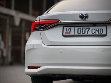 corolla runx: Toyota Corolla: 2021 г., 1.8 л, Вариатор, Гибрид, Седан — 4