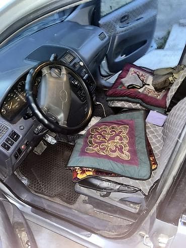 1kr fe: Toyota Picnic: 1998 г., 2 л, Автомат, Газ, Минивэн — 6