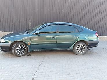 Транспорт: Toyota Avensis: 2002 г., 1.8 л, Механика, Дизель, Седан — 7