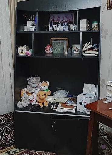 современные компьютерные столы: Стеллаж/надстройка для рабочего места, цвет – черный. - Конструкция — 1