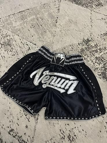 Мужская одежда: Мужские шорты, XL, Venum, Новый, цвет - Черный, Самовывоз — 2
