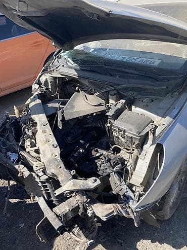 тику машина: Hyundai Sonata 2019 года, серебристый седан, после ДТП. Подходит для — 6