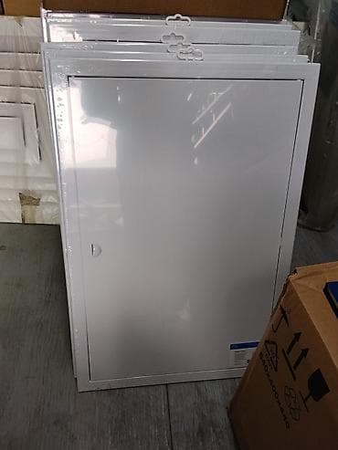 Ревизионный люк EVES L4060R с ручкой - Назначение: доступ к