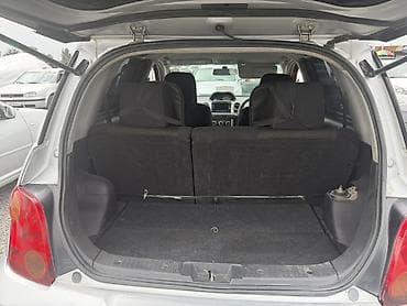 Toyota Ist: 2003 г., 1.5 л, Автомат, Бензин, Хэтчбэк — 7