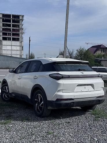 e class: Weltmeister 2021 г., 101000 км, Передний, В наличии — 4