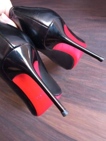 купить женскую обувь больших размеров: Продаю новые женские туфли 38 размер. Не ношенные. Размер мне не — 2