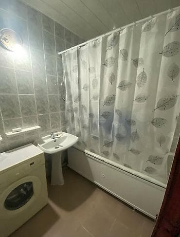 ленинский: 3 комнаты, 80 м², 3 этаж — 9