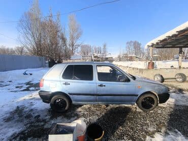 авто поло: Volkswagen Golf: 1993 г., 1.6 л, Механика, Бензин, Хэтчбэк — 9