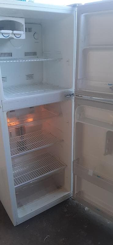 холодильник для морож: Холодильник Samsung, Двухкамерный — 2