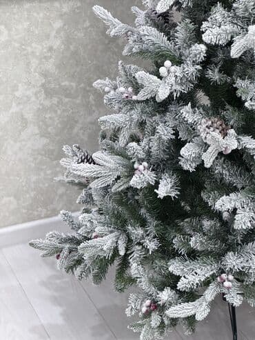 где можно купить церковные свечи: Елки — Заснеженная ЛЮКС с натуральными шишками ✨ 🌲 Характеристики: • — 7