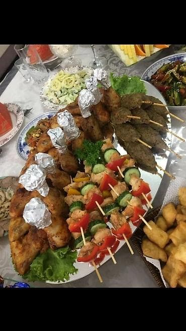 Зеркальная  посуда аренда и продажа овальные, круглые и этажерки -